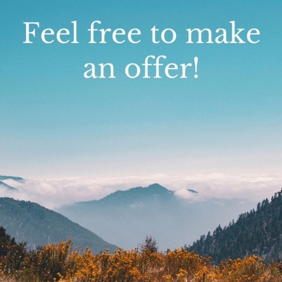 NEW Fabletics Deep Navy Velour Biker Shorts 9 - Picture 11 of 11